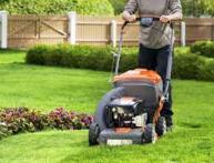 газонокосилки бензиновые преимущества