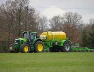 машина для внесения жидких удобрений