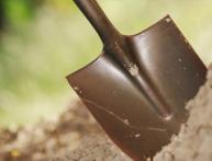 как быстро вскопать огород лопатой