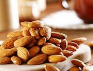 полезные свойства миндального ореха